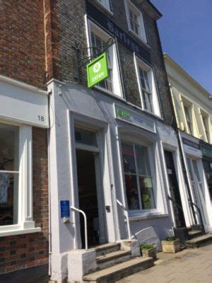 oxfam thame opening hours.